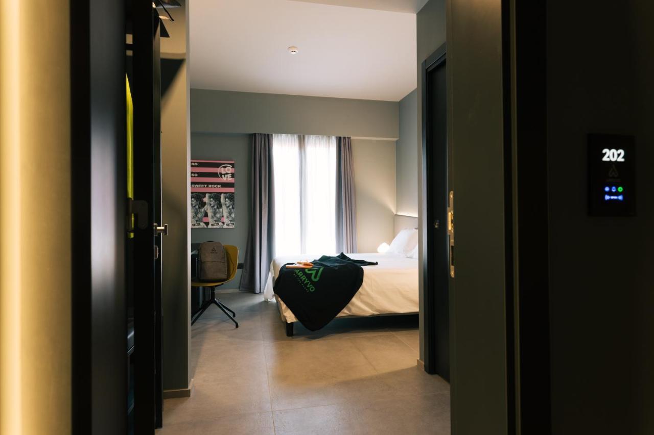 Arryvo Hotel Лечче Экстерьер фото