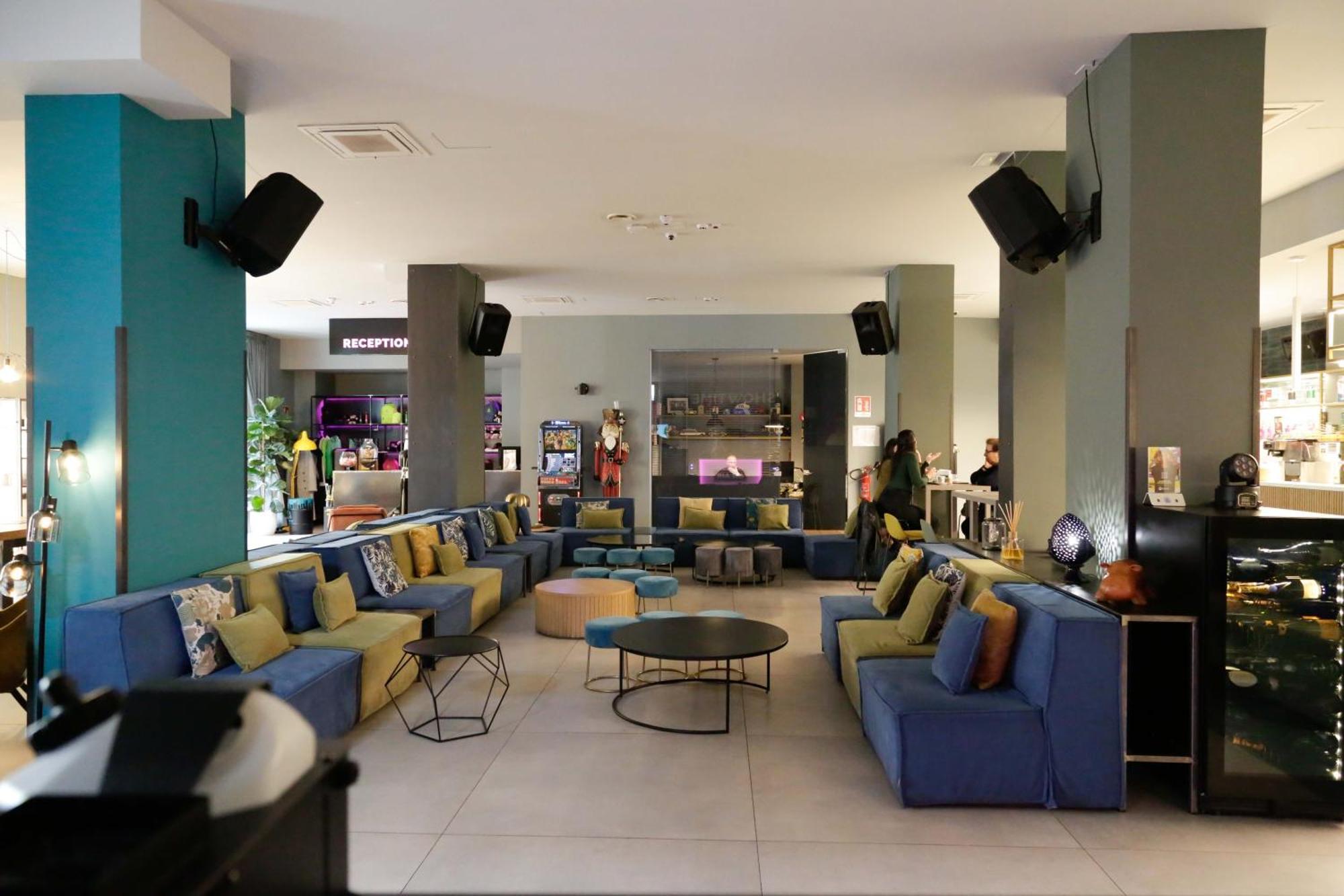 Arryvo Hotel Лечче Экстерьер фото