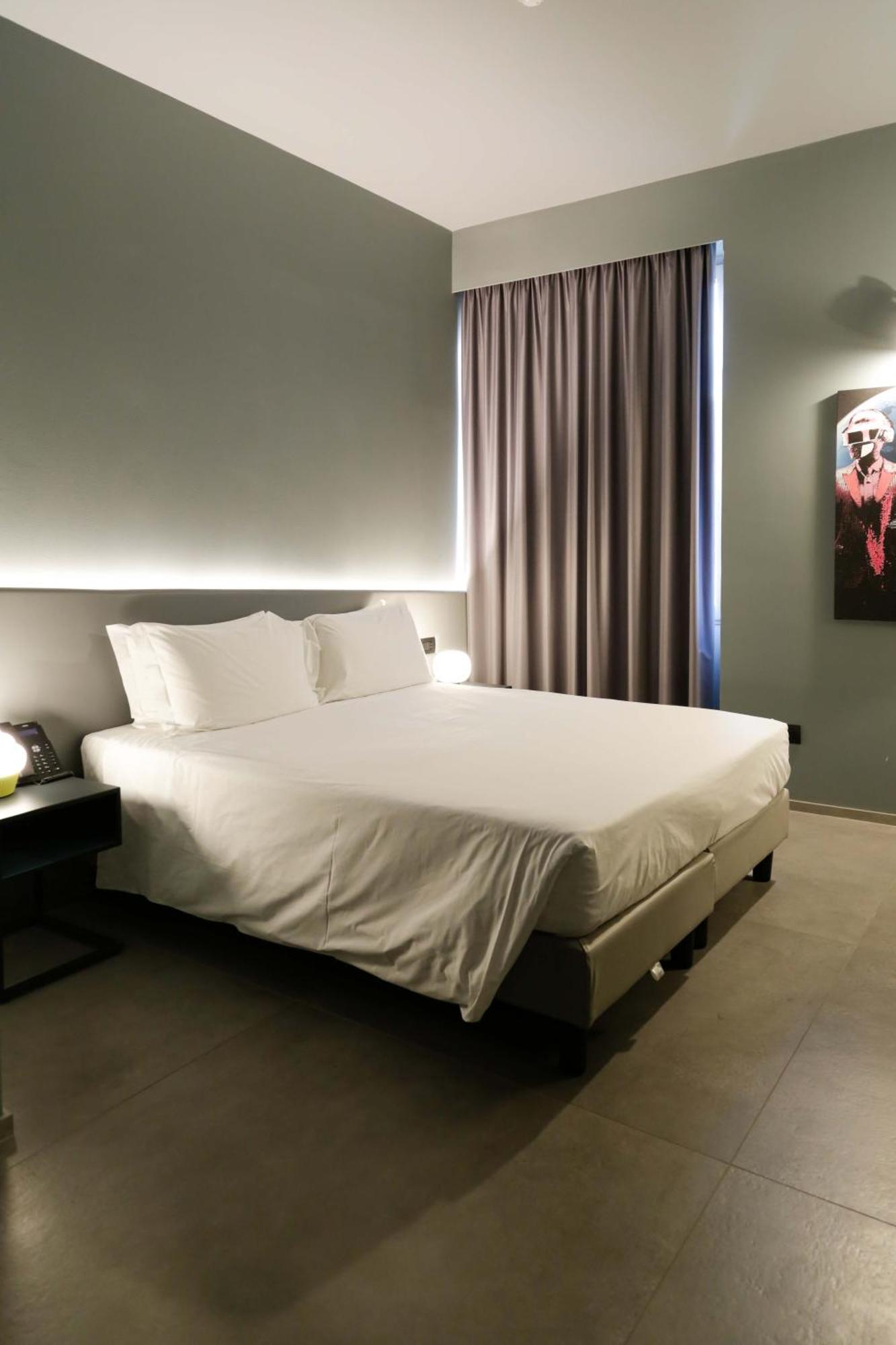 Arryvo Hotel Лечче Экстерьер фото