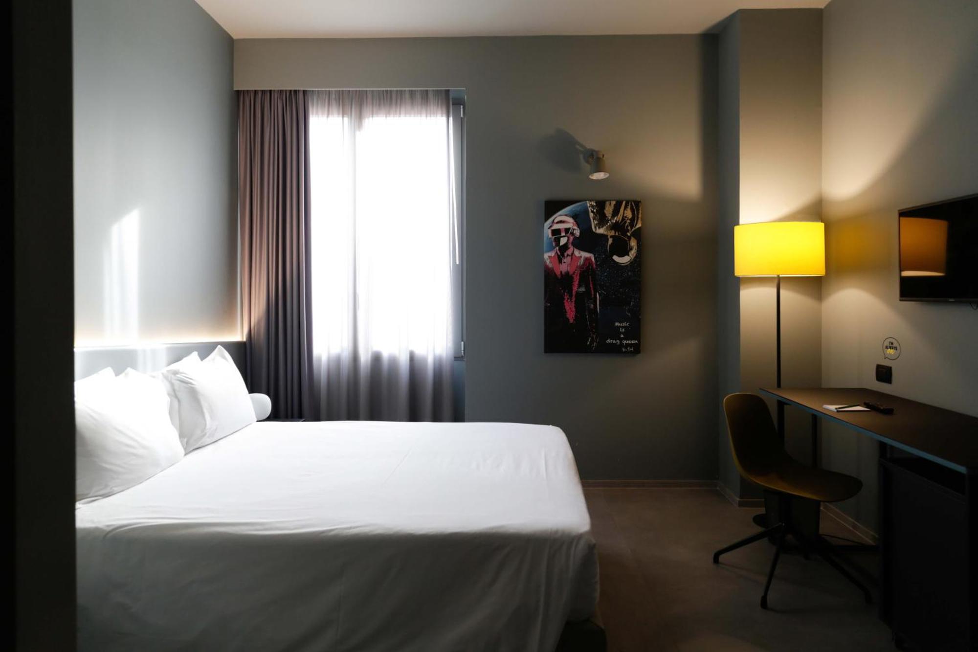 Arryvo Hotel Лечче Экстерьер фото