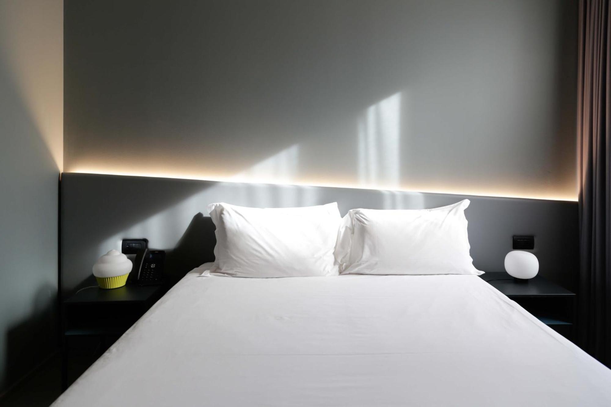 Arryvo Hotel Лечче Экстерьер фото